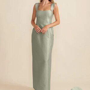 Lula Kate Becket Dress in Sage size 12